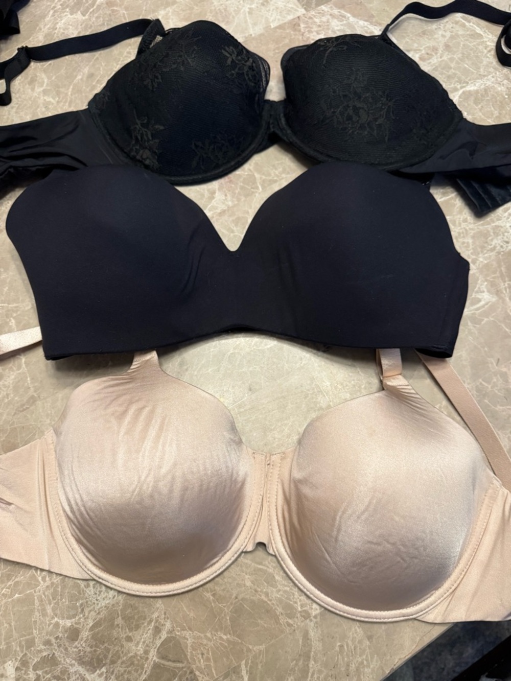 3 bras 34DD